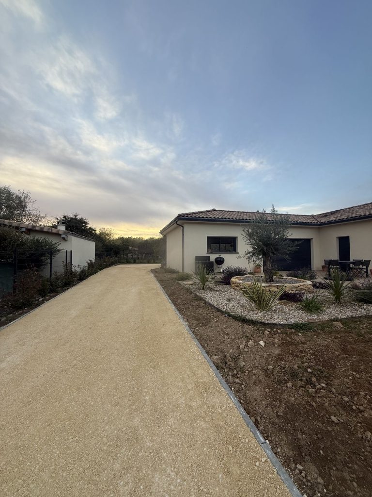 Réalisation 2GTP — aménagement extérieur