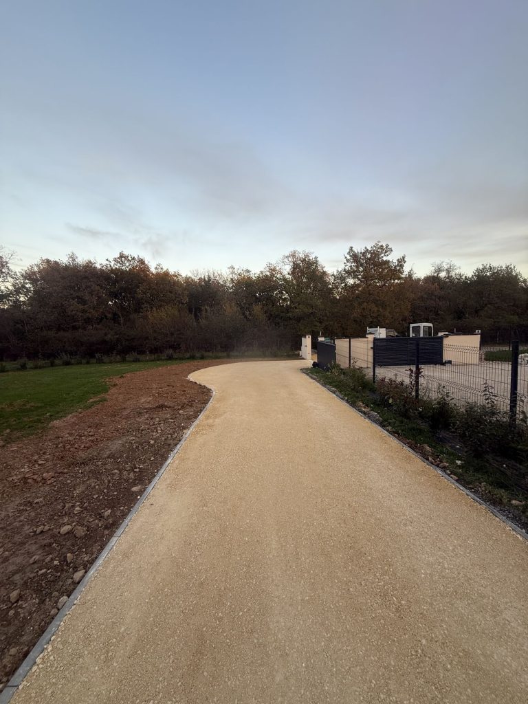 Réalisation 2GTP — aménagement extérieur