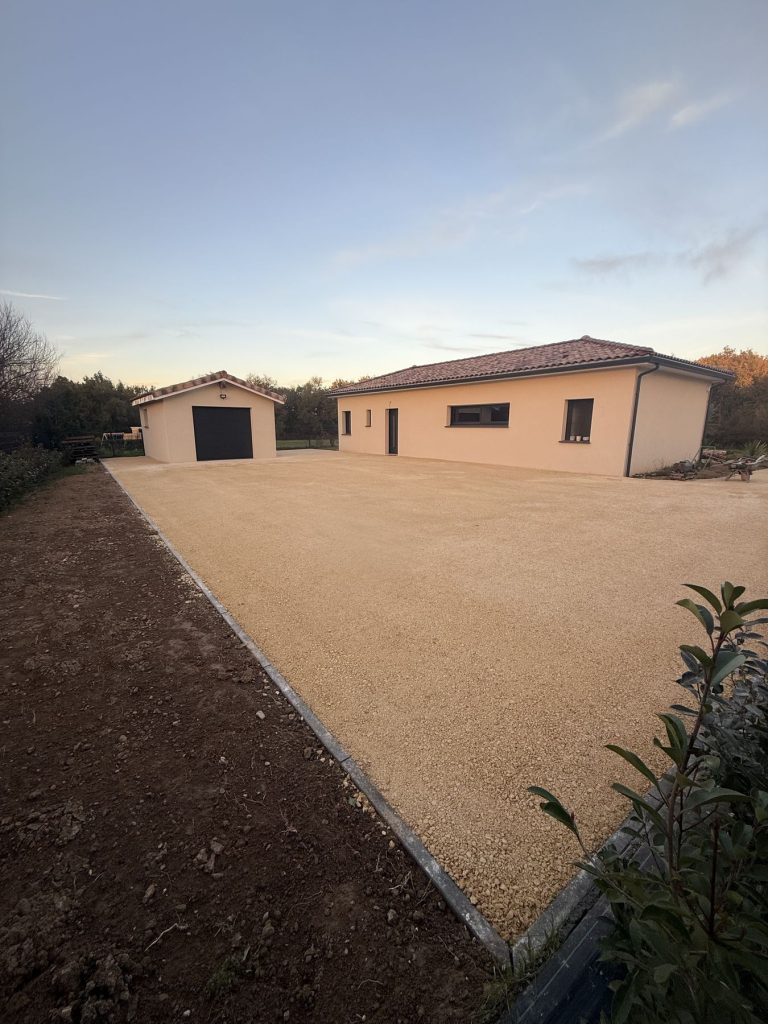 Réalisation 2GTP — aménagement extérieur