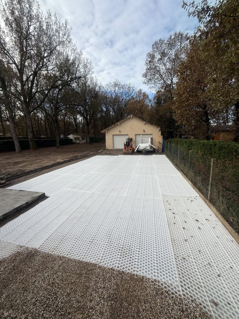 Réalisation 2GTP — aménagement extérieur