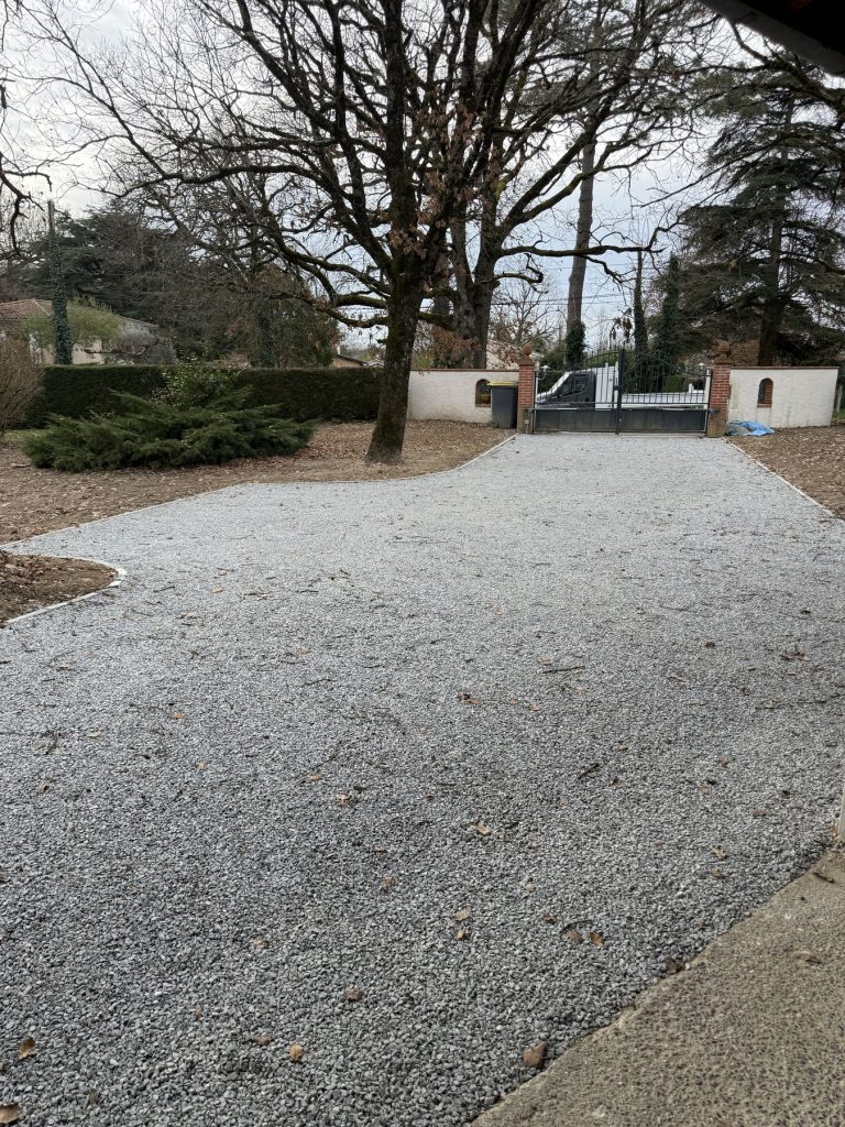 Réalisation 2GTP — aménagement extérieur