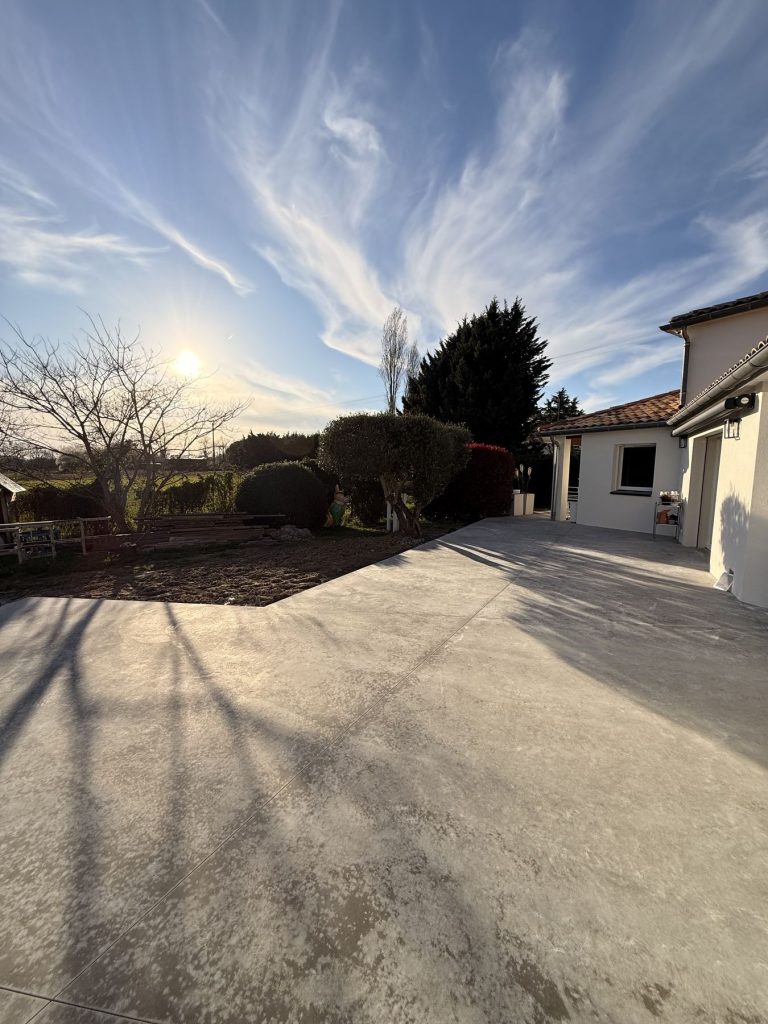 Réalisation 2GTP — aménagement extérieur