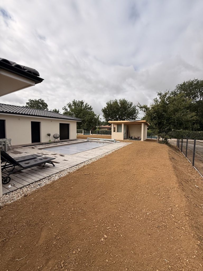 Réalisation 2GTP — aménagement extérieur